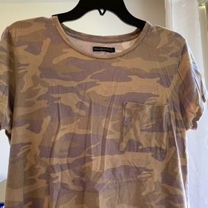 Abercrombie T Shirt